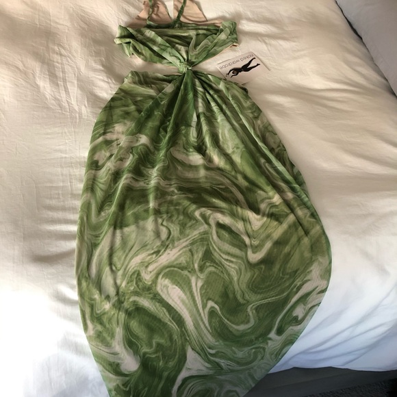 Naked Wardrobe NWT - Picture 1 of 5